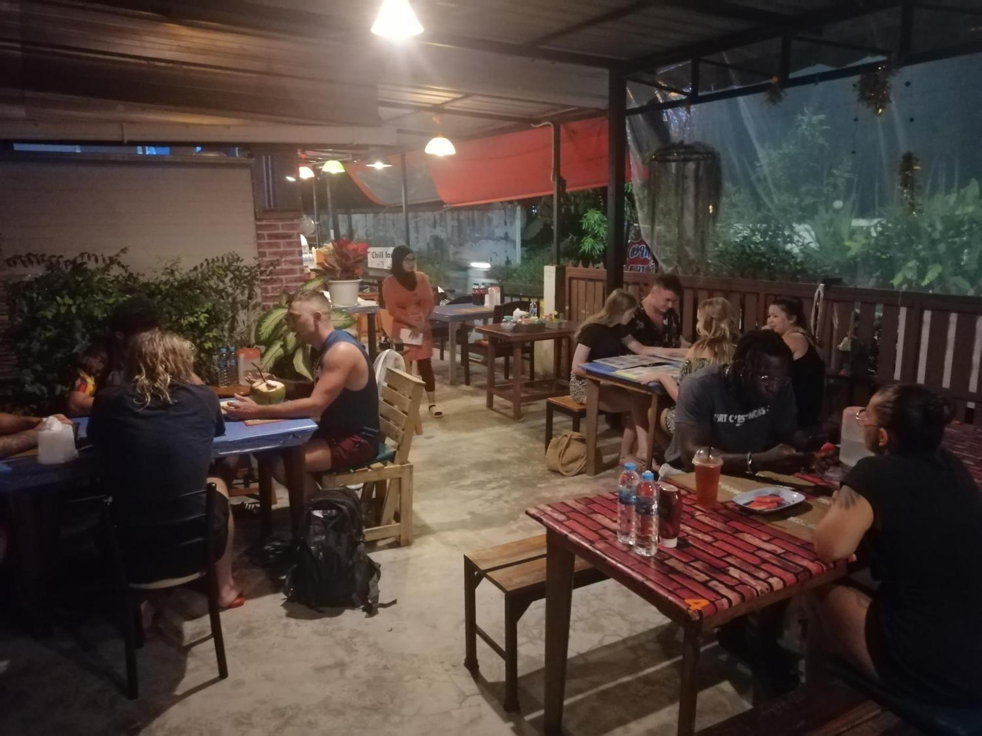 Chill Land House Praia de Bang Tao Exterior foto